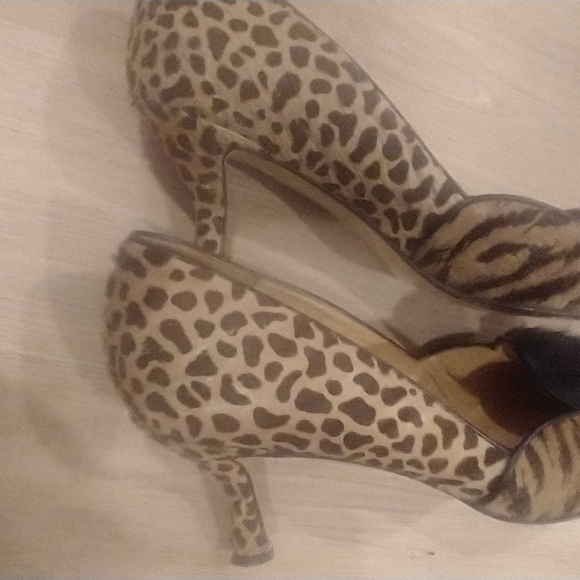 Animal  print high heeled pumps - Picture 7 of 9